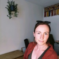 Lowri Hedd V.