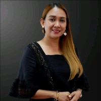 Mischelle Claveria