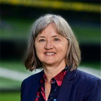 Lesley Caslin