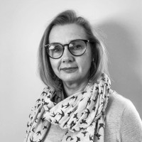 Lynne Roberts
