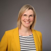 Dr. Kristina Reineke