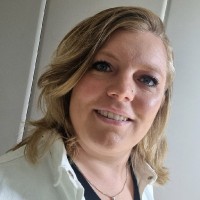 Debbie Hoogveld