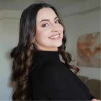 Laura Valente