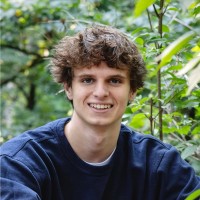 Evan Roe