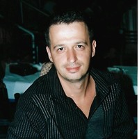 Tzounneit Molla