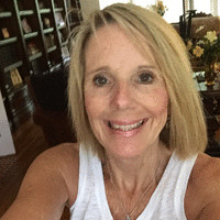Leslie Allore