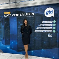 Claudia Esperanza Paucar Cisneros