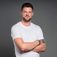 Andrew Millington