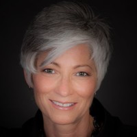 Nina Mays