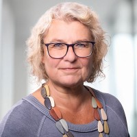 Cornelia Hillert