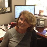 Linda Davis