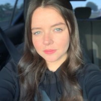 Alessandra C. G. Alves
