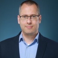 Avner Stern
