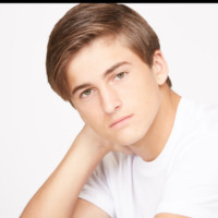Eli Ruth