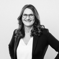 Sabine Knauer