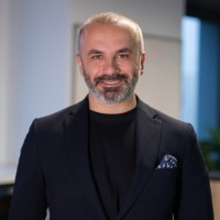 Hakan ÖZDEM