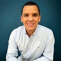 Carlos Guillermo Martínez Pinto.