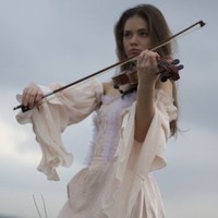 Alexandra Kozhuhar (Malinka Ptichka)