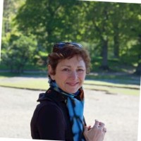 Julia Hayes