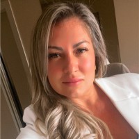 Francielle C.
