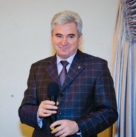 Александр Пономарев