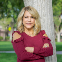 Lisa Cobb