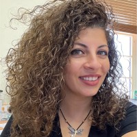 Nadine Hakroush Abed