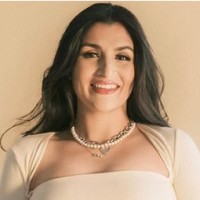 Lauren E. Gonzalez