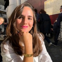Maria Elisa Cruz