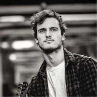 Adam Karnold