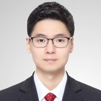 남근우