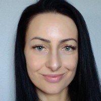 Anna Kostrach
