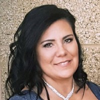 Christina Leach