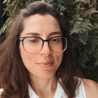 Anna Obal