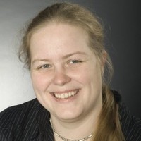 Dr. Yvonne Kuhn