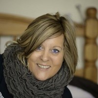 Sandra Lines