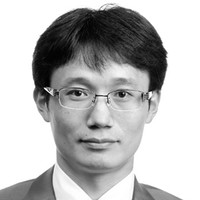 Huikang Lee