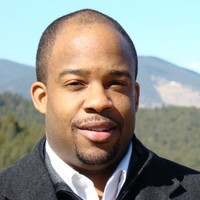 Derek Walker, Msis