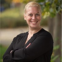 Marieke Haryanto- Kant