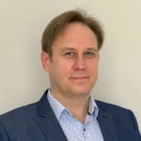 Marek Ostrowski