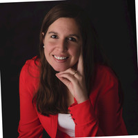 Silvia Leon Velarde de Romaña