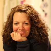 Lora Sullivan