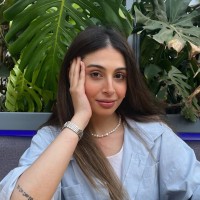 Anita Farzami