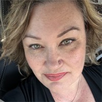 Andrea Ray