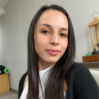 Naomi D. Larrosa M.