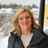 Dina M’ouŕa