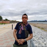 Seksak Weeravatakarn