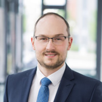 Dr. Torben-Tobias Kliesch