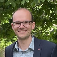 Tobias Fischer