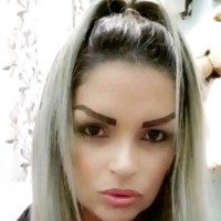 Leila Faustino